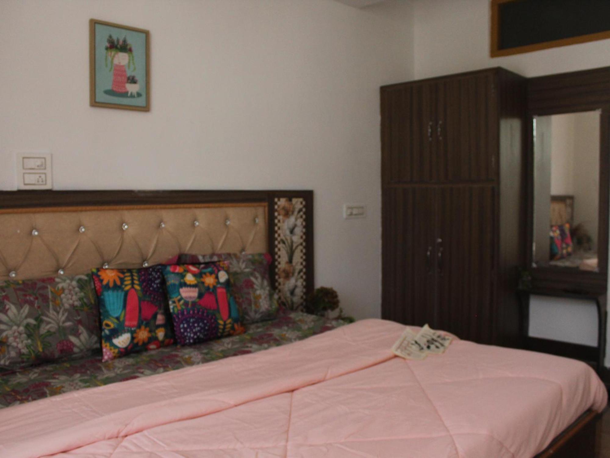 הוסטל Bīr La Casa By Cosmic Kriya חדר תמונה